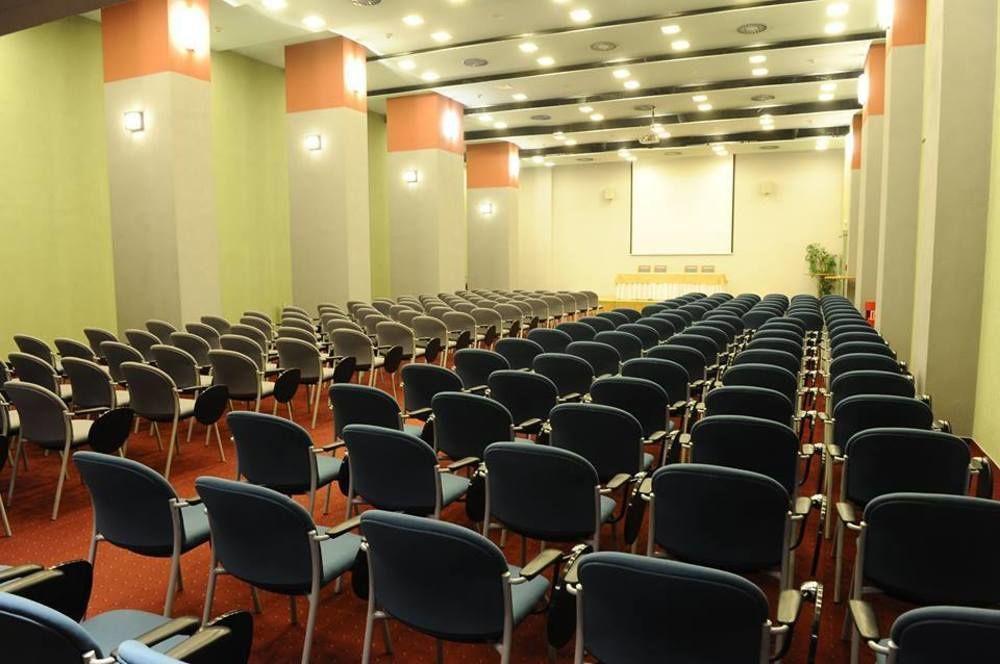 Garni G Hotel Pozsony Kültér fotó