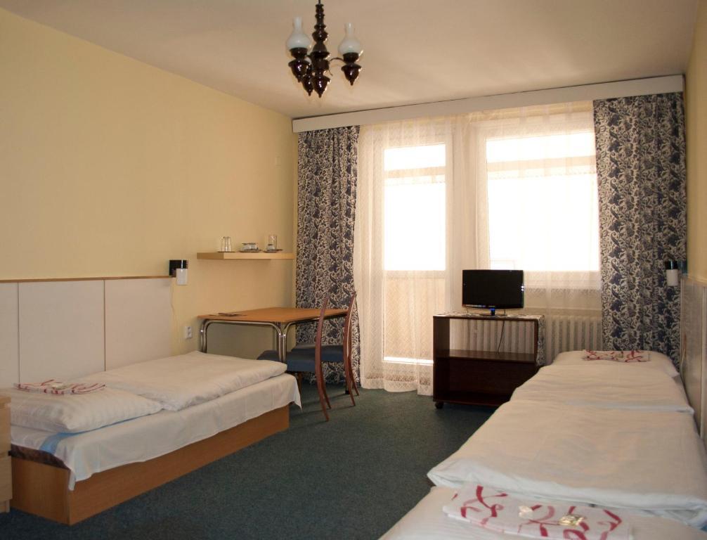 Garni G Hotel Pozsony Szoba fotó